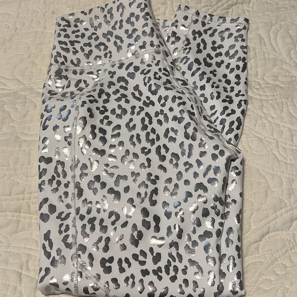 Fabletics Define Foil Stealth High Waisted 7/8 Le… - image 1